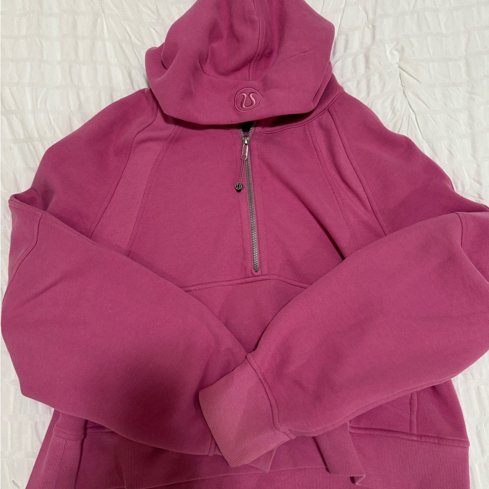 Lululemon Scuba